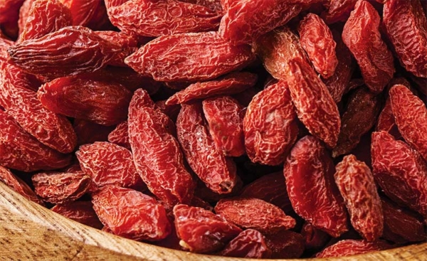 Chefv-Goji-berries-closeup-800p goji berries closeup