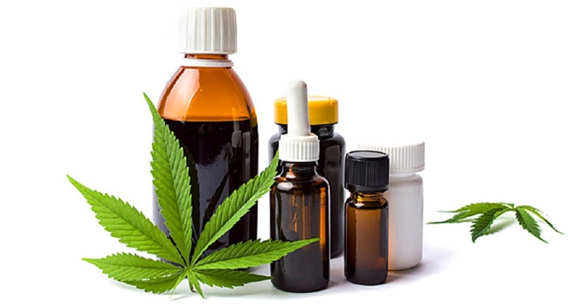 cannabis-oil-leaf-900p CBD oil and cannabis